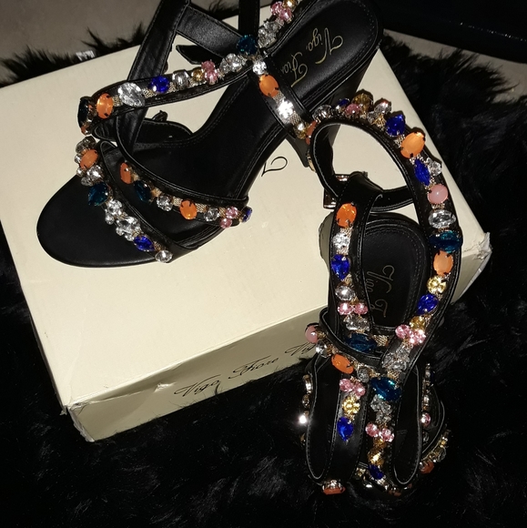 Vigo Fiore - Picture 2 of 4